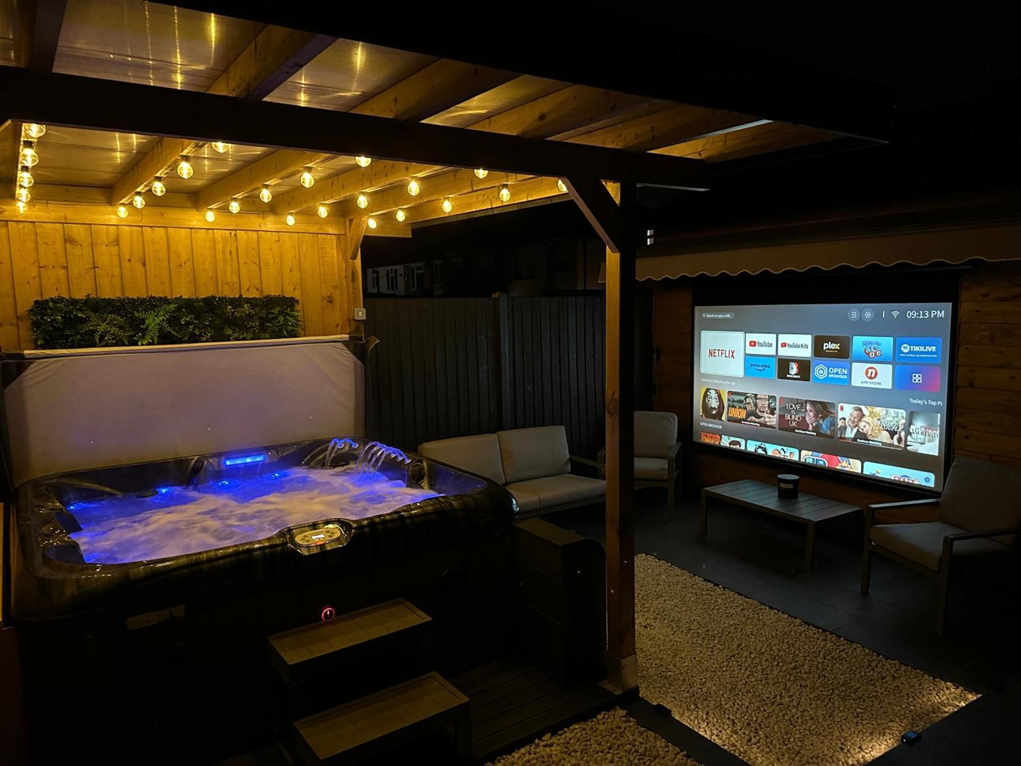 Wild & Free Hot Tub Retreat Daire Dartford Dış mekan fotoğraf